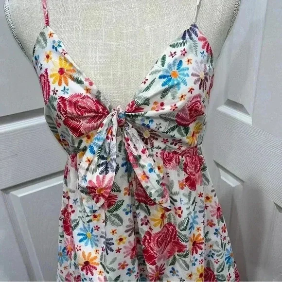 Moodie The Lauren Midi Dress, Floral, adjustable spaghetti strap , lined - Picture 8 of 12